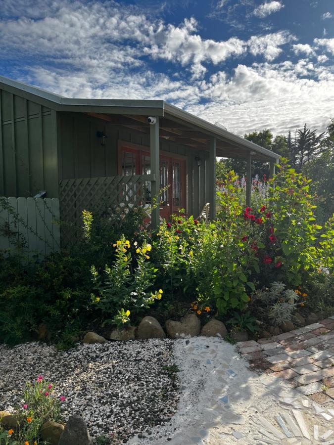 Wisteria Way Guest house *